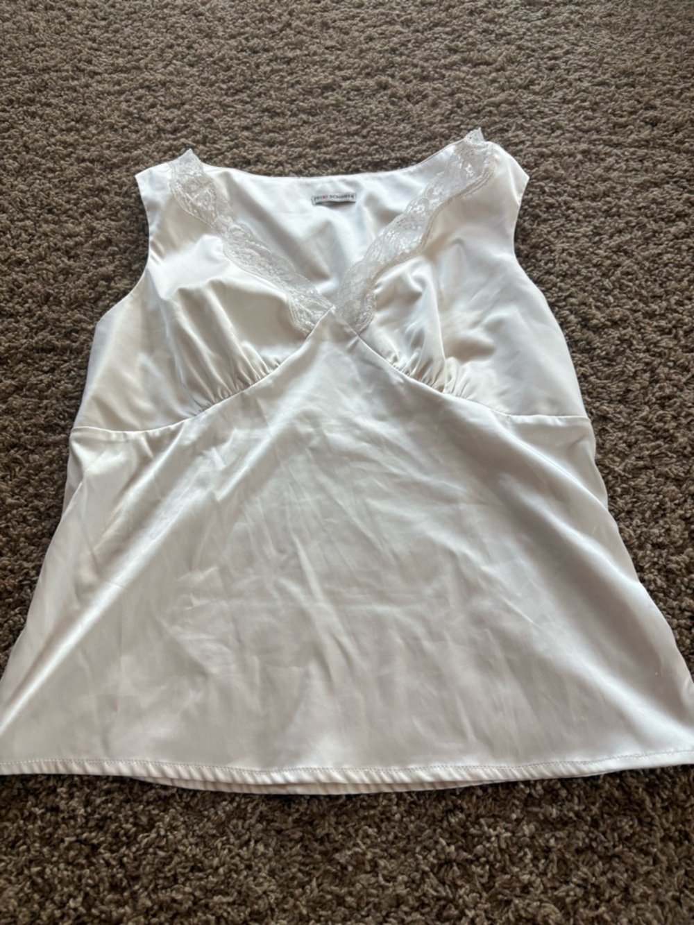 White Lace-Trim Sleeveless Women's Top